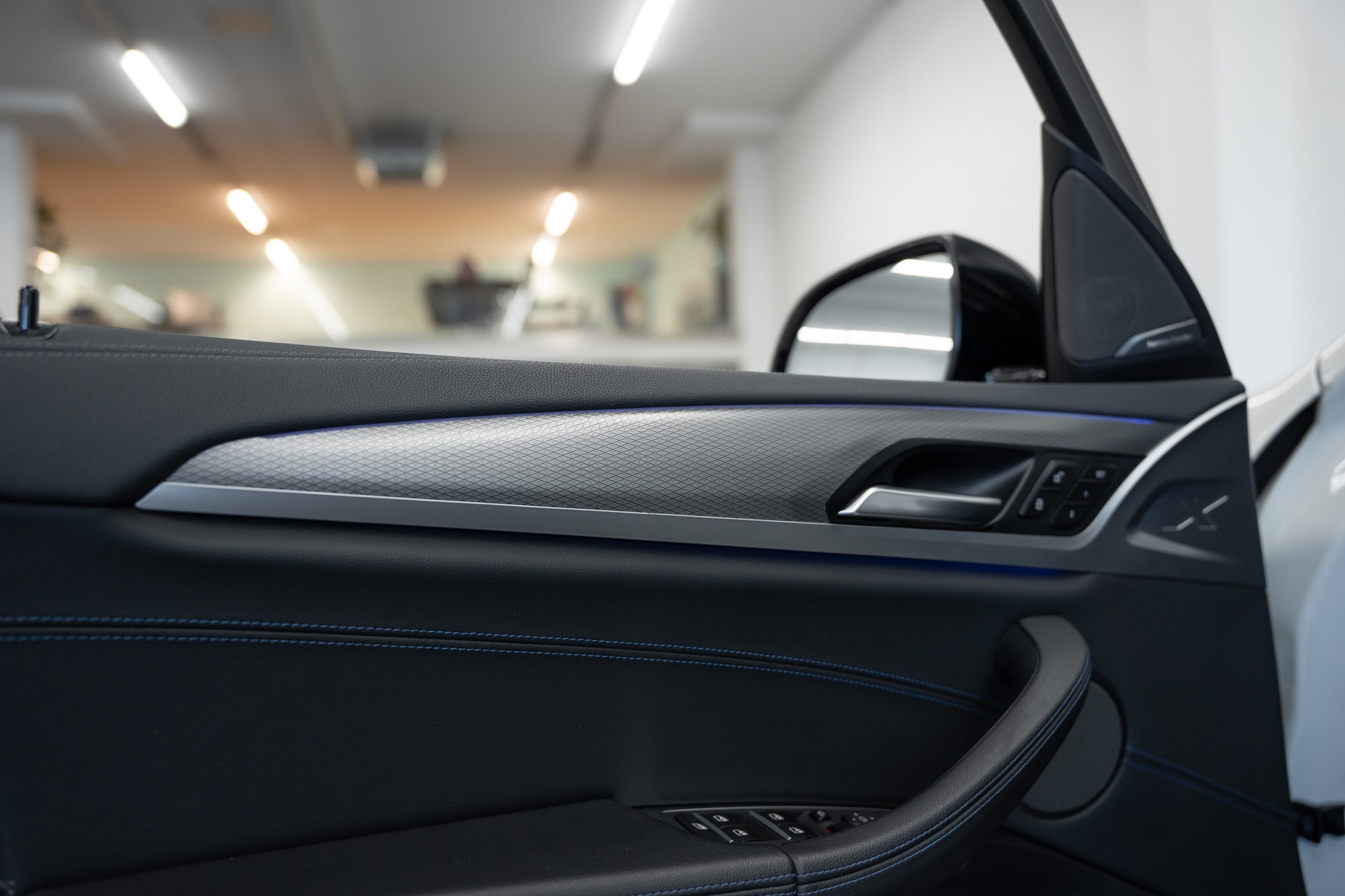BMW X3 xDrive M40i Steptronic-image-21