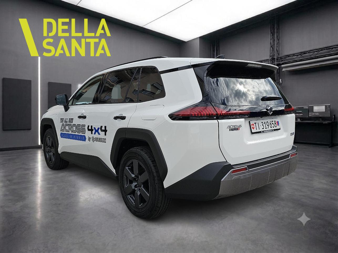 SUZUKI Across 2.5 PHEV Compact Top 4x4-showroom-element-2