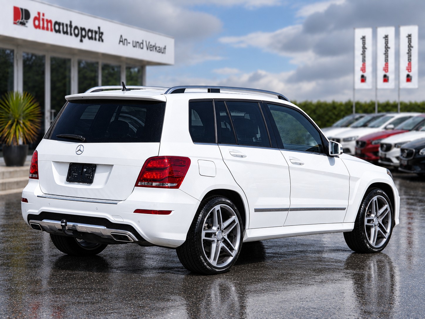 MERCEDES-BENZ GLK 220 BlueTEC 4Matic 7G-Tronic * CH-Fahrzeug *-showroom-element-3