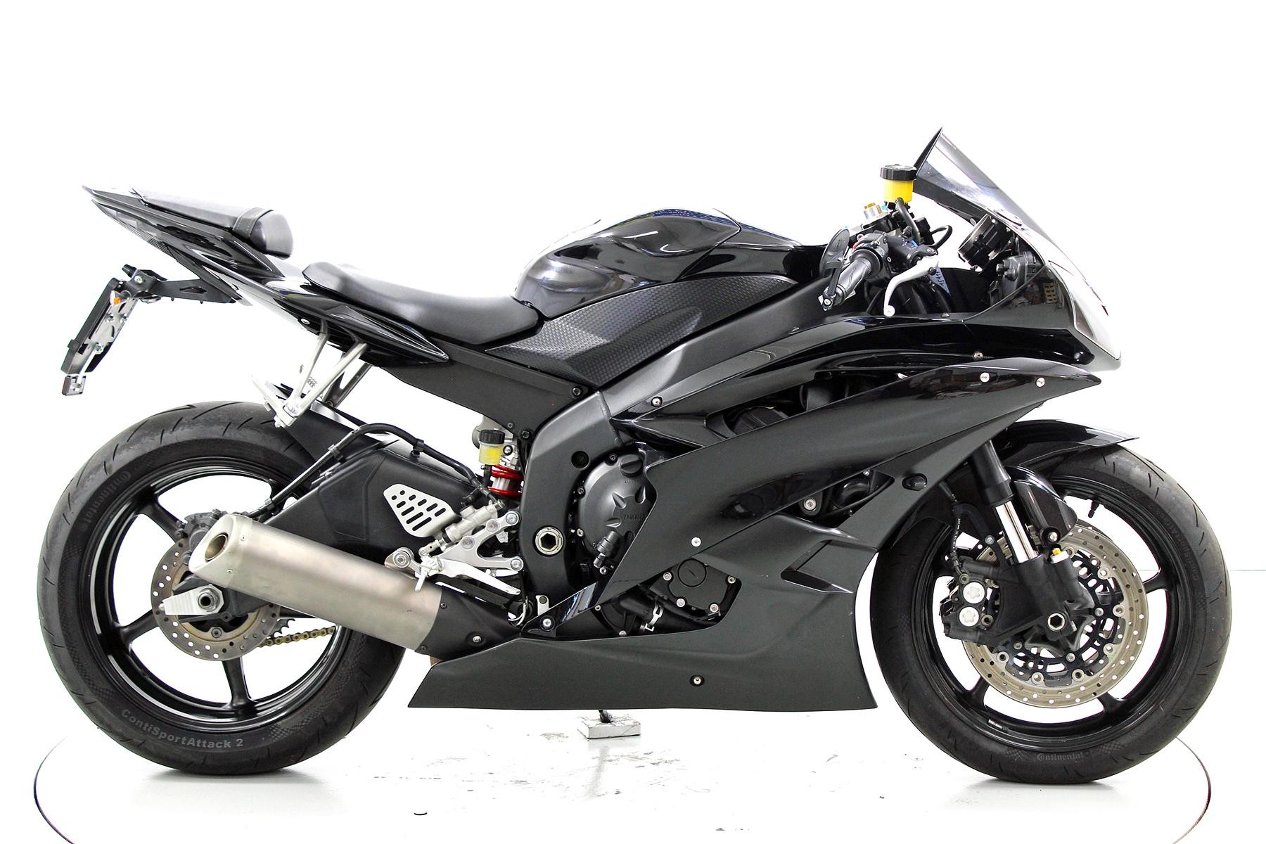 YAMAHA YZF-R6-image-3