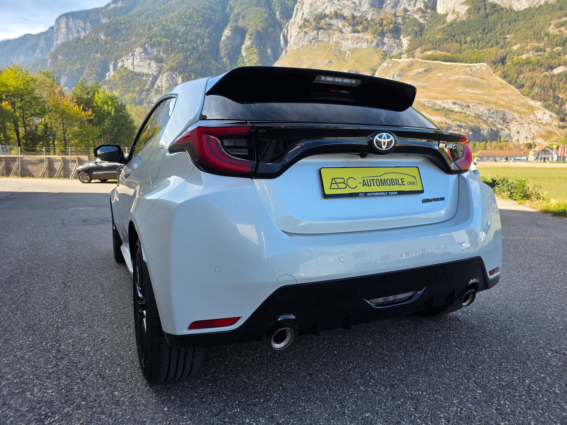 TOYOTA Yaris 1.6 GR Sport WRC EDITION-image-7