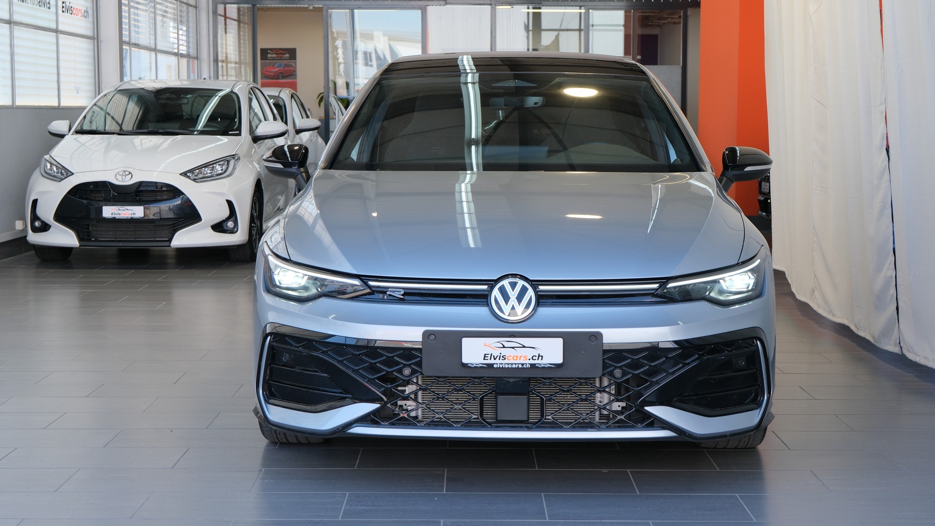 VW Golf 1.5 e TSI mHEV R-Line DSG " Black Style "-image-31
