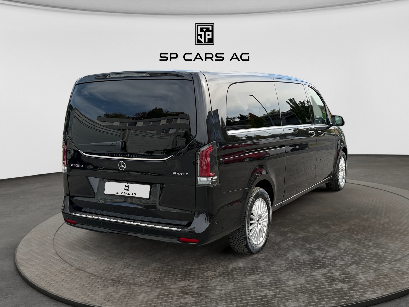 MERCEDES-BENZ V 300 d extralang Avantgarde 4Matic 9G-Tronic-image-4