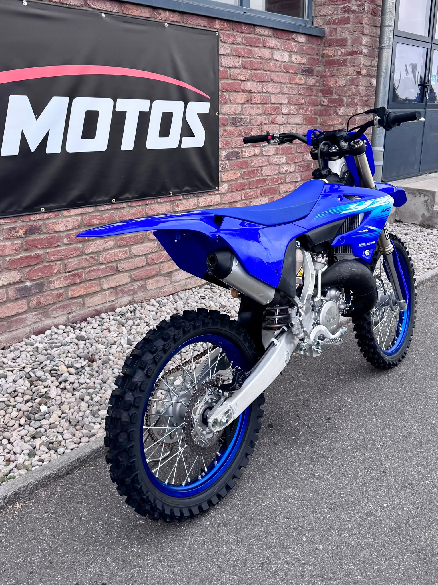 YAMAHA YZ 125-image-1