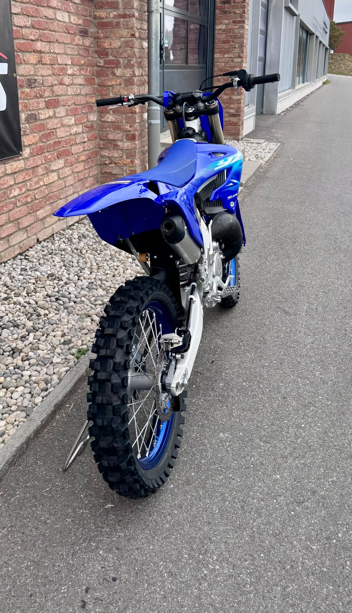 YAMAHA YZ 125-image-12