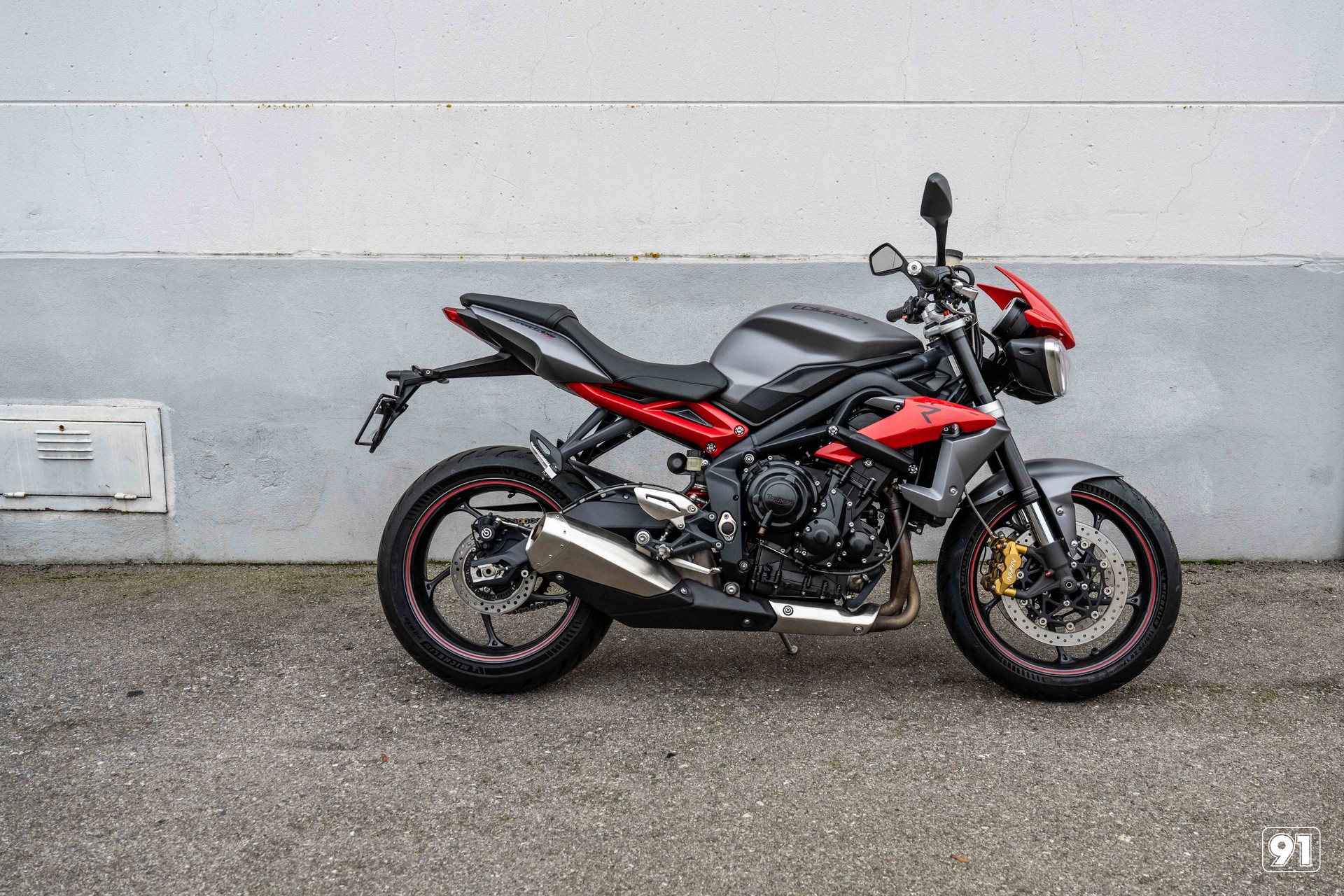 TRIUMPH Street Triple 675 R ABS-image-7