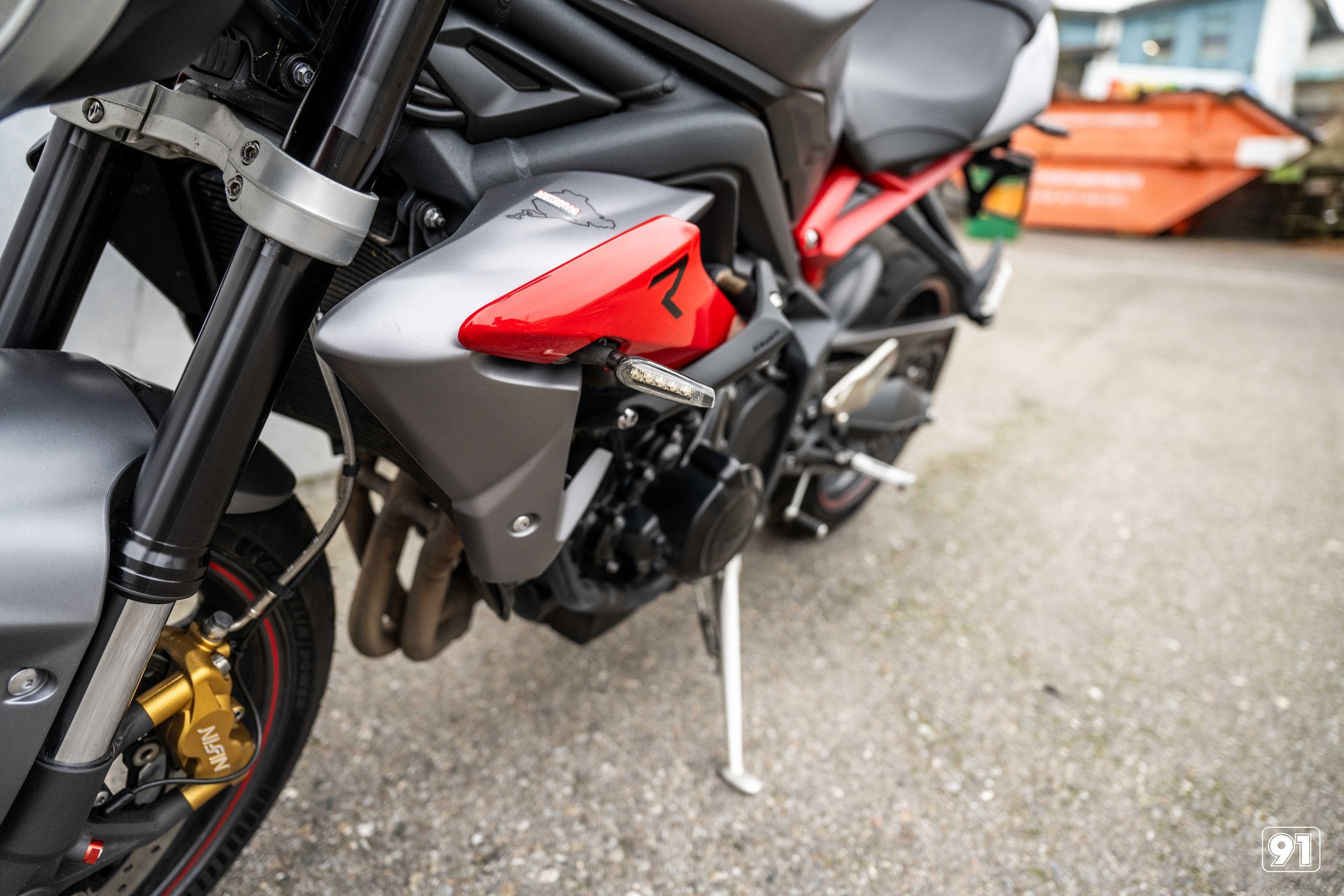 TRIUMPH Street Triple 675 R ABS-image-12
