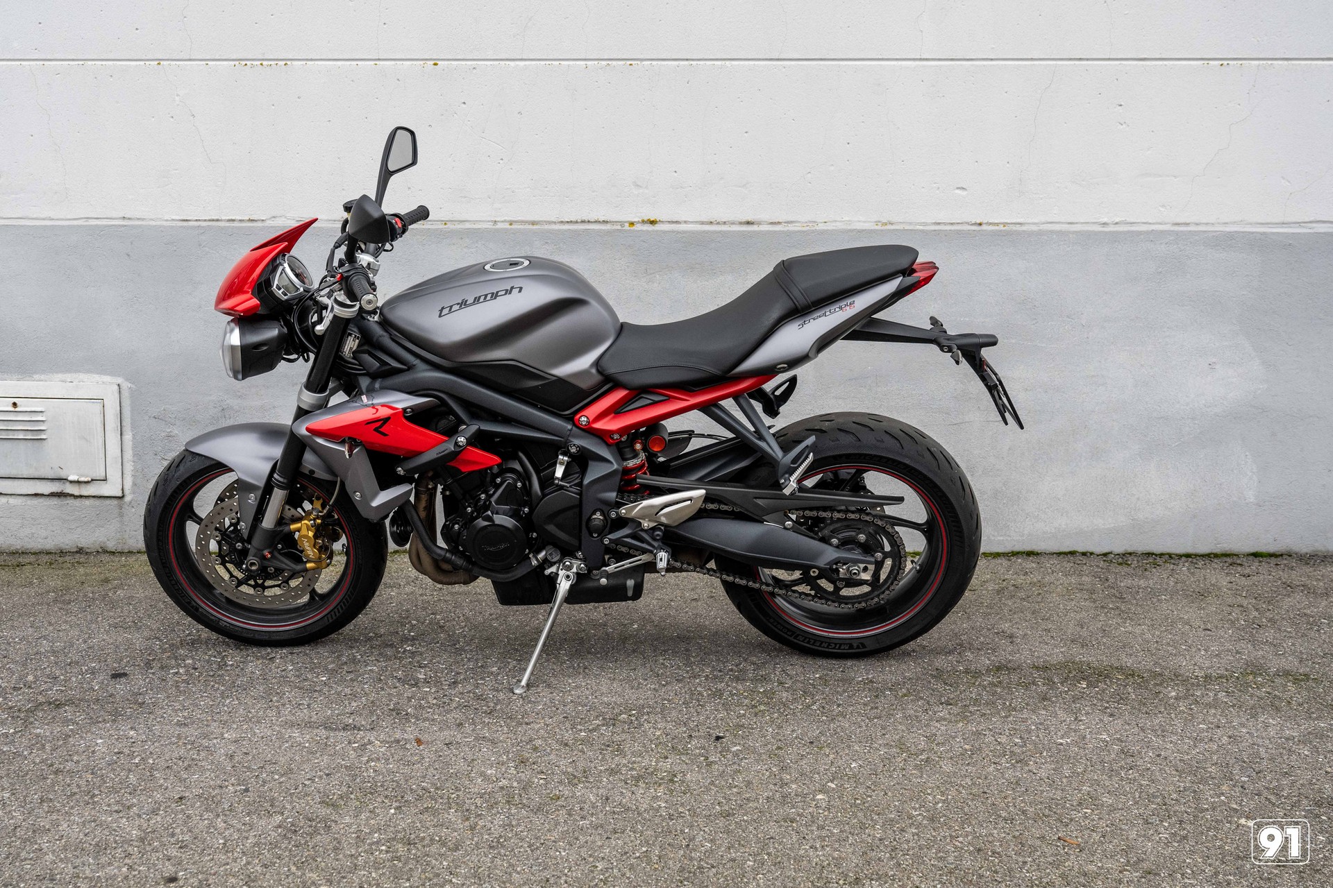 TRIUMPH Street Triple 675 R ABS-image-8