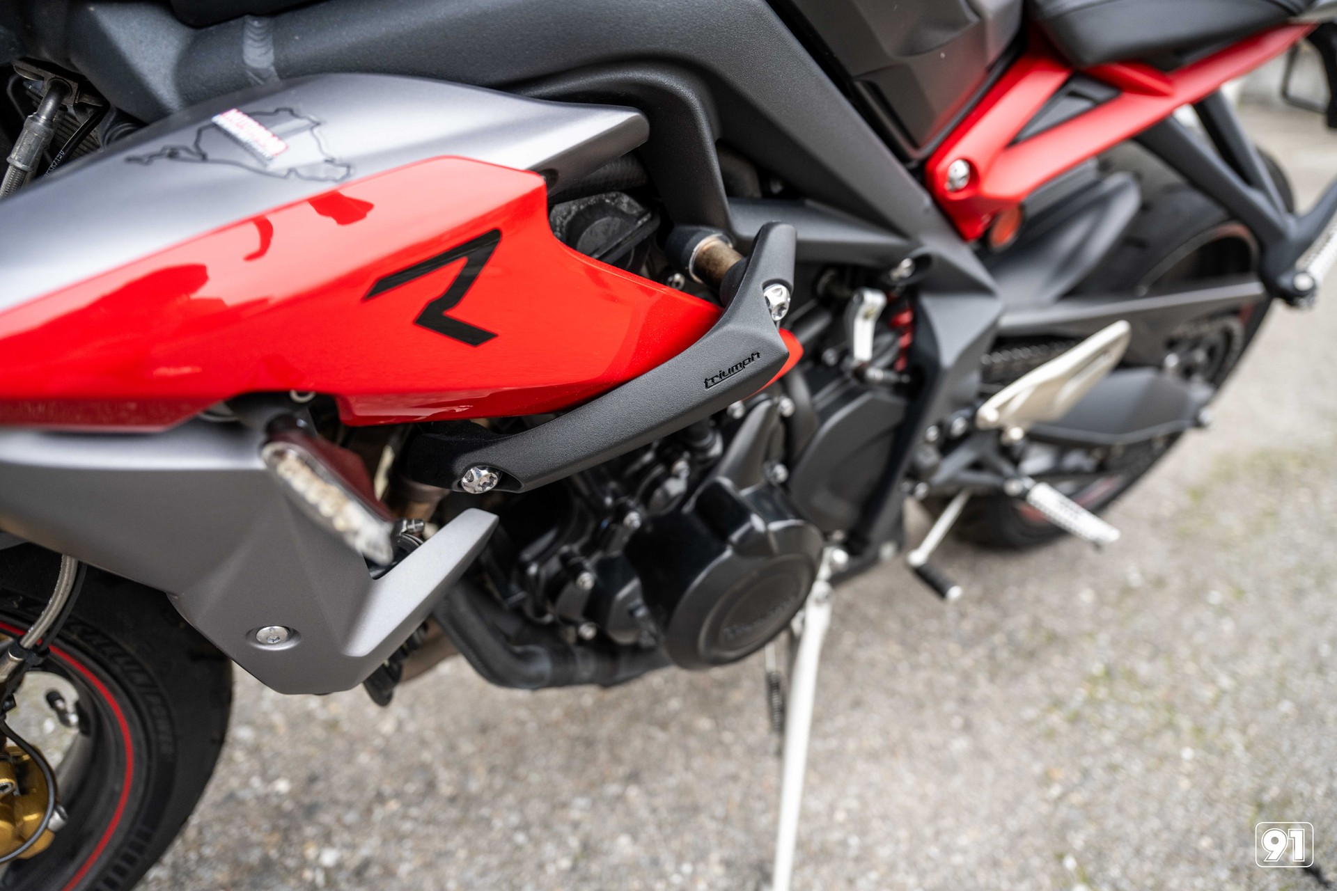 TRIUMPH Street Triple 675 R ABS-image-4