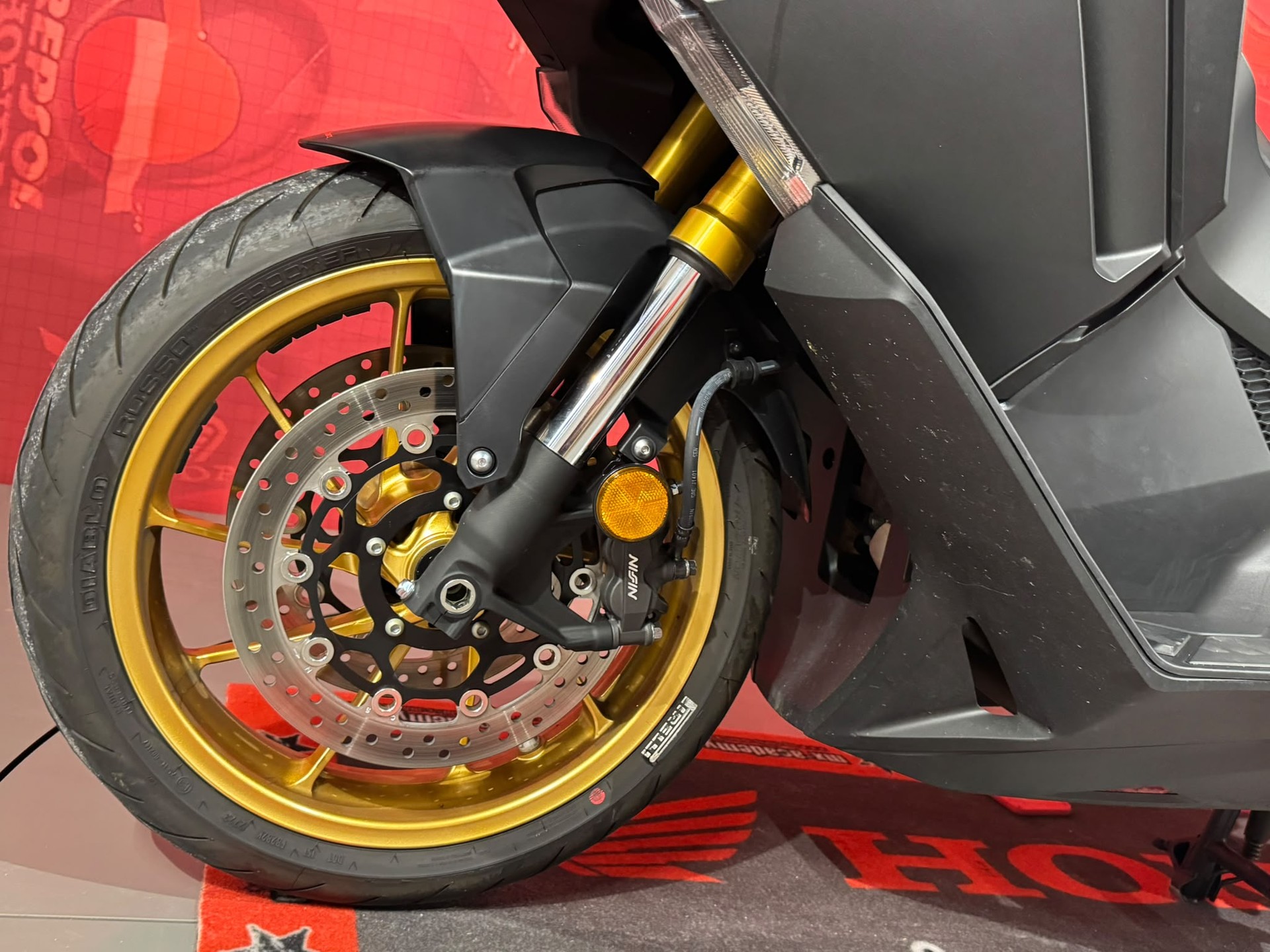 HONDA *NSS750** Topcase * Akrapovic* Nur 8800km*-image-6
