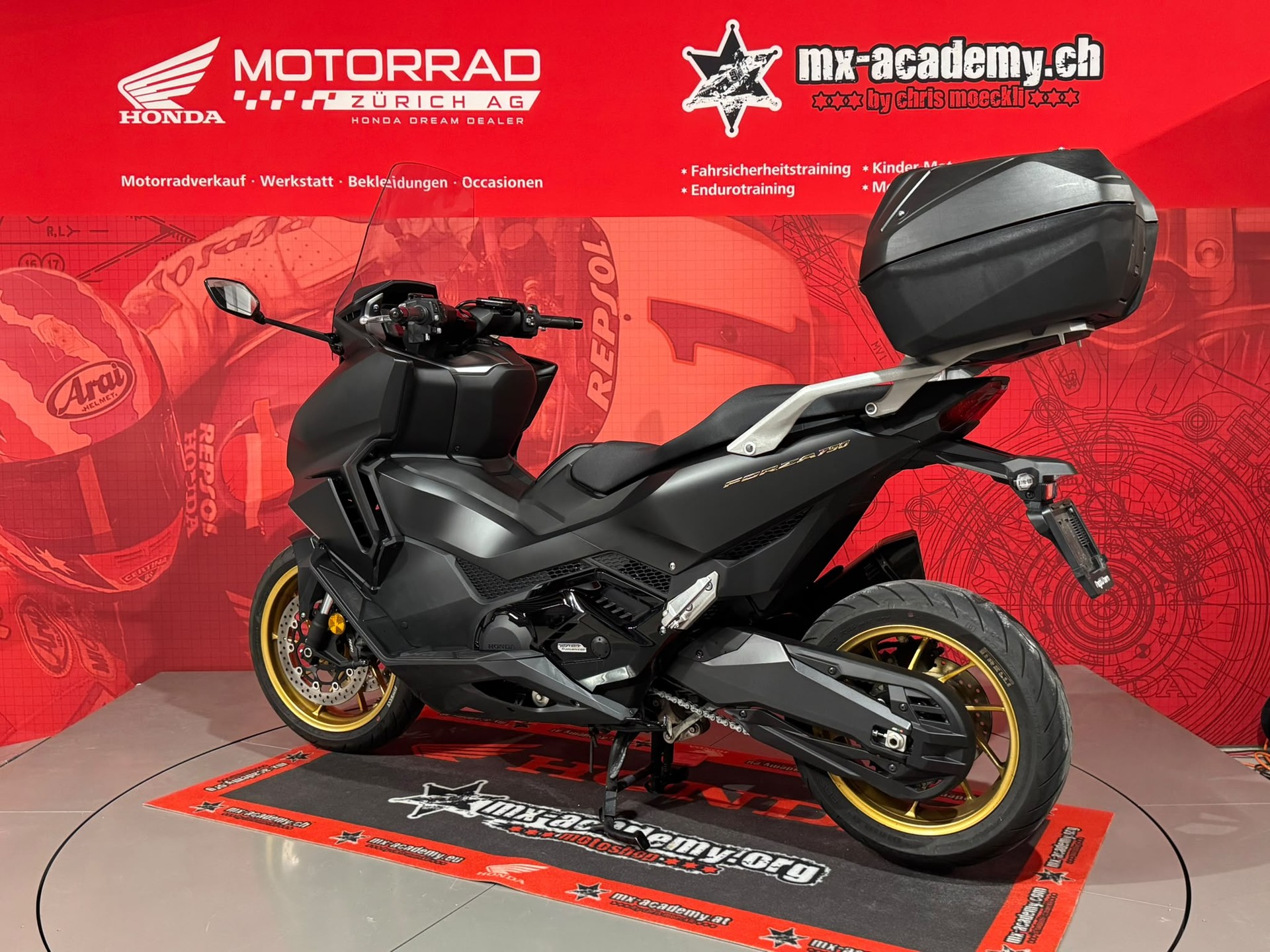 HONDA *NSS750** Topcase * Akrapovic* Nur 8800km*-image-2