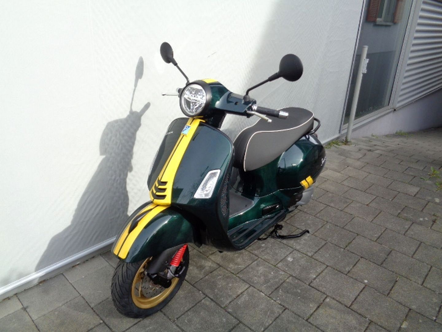 PIAGGIO VESPA GTS 300 SUPER RACING SIXTIES E5-image-7