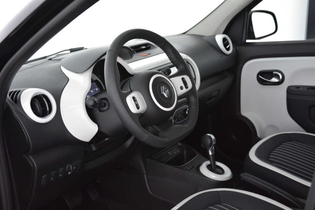 RENAULT Twingo Electric Techno *Aktion* Faltdach-image-11