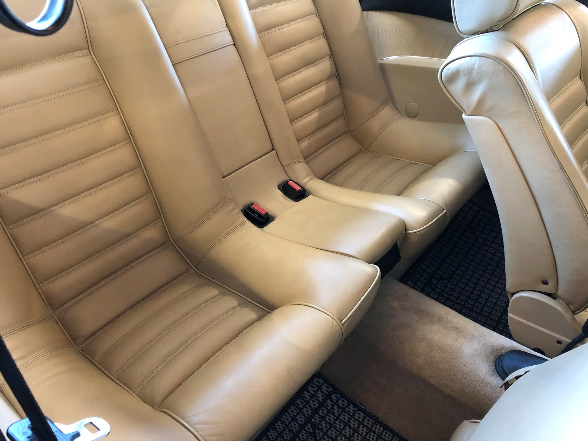 BMW 633 CSI-image-12