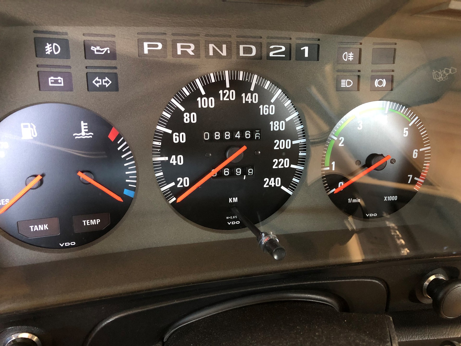 BMW 633 CSI-image-21