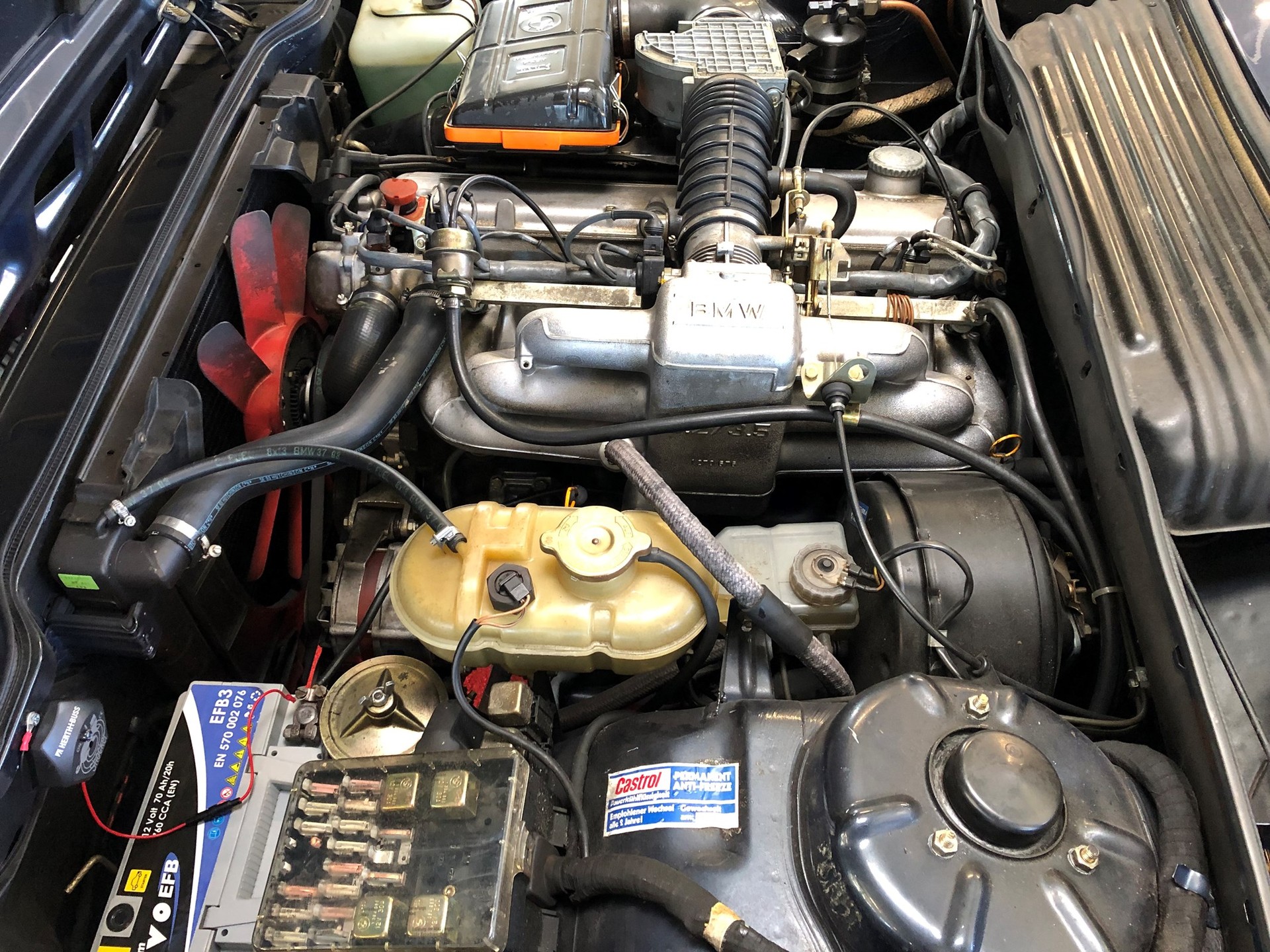 BMW 633 CSI-image-23