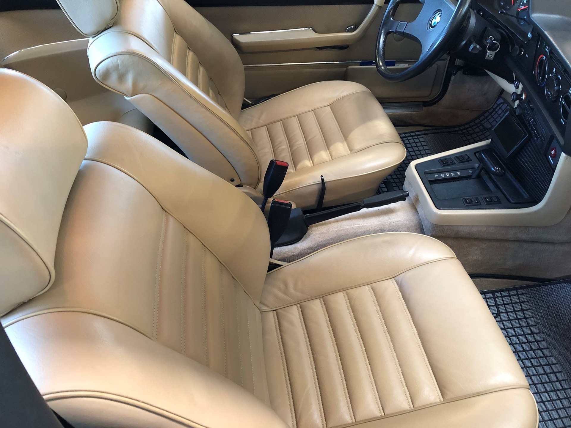 BMW 633 CSI-image-26