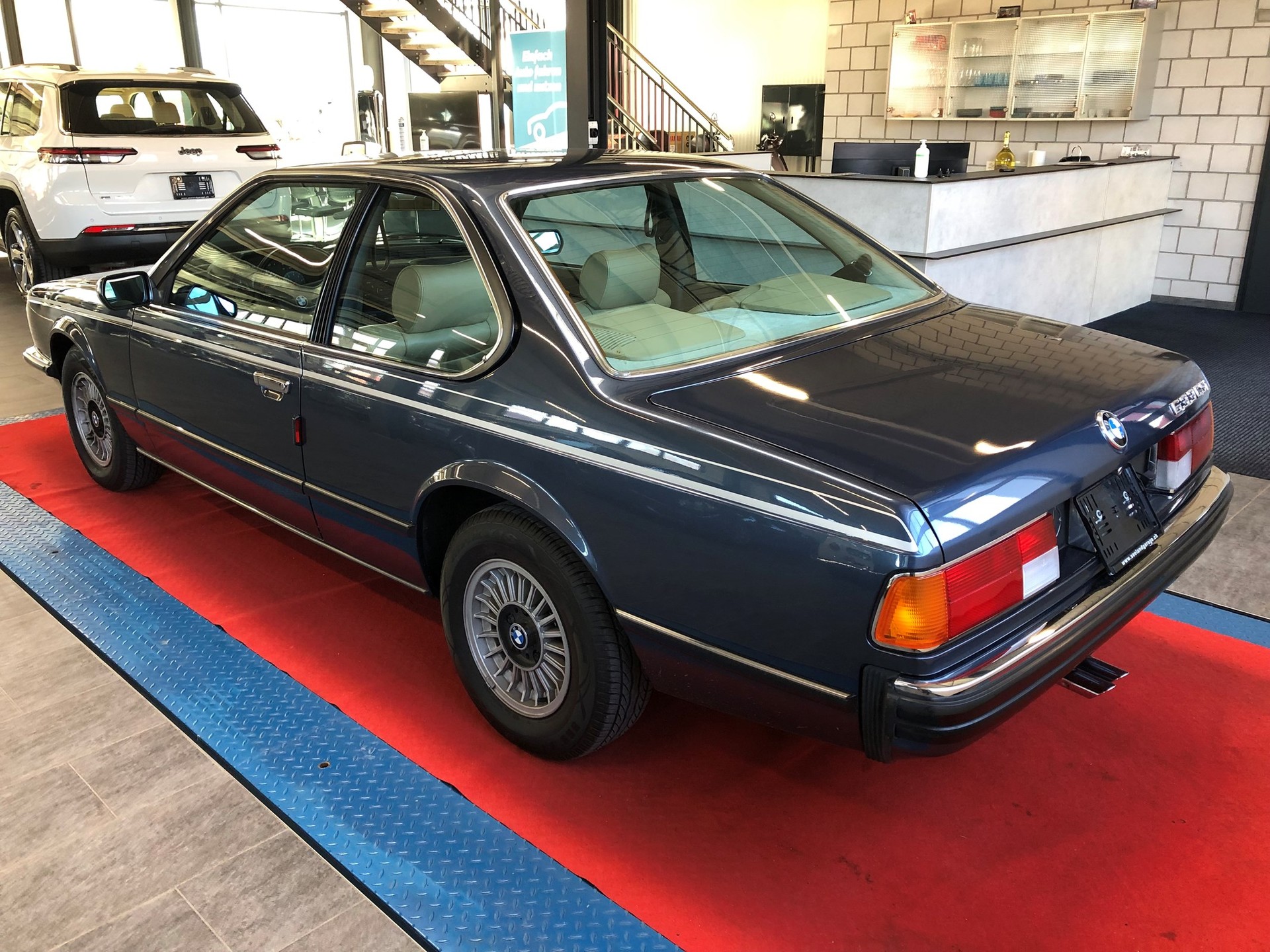 BMW 633 CSI-image-6
