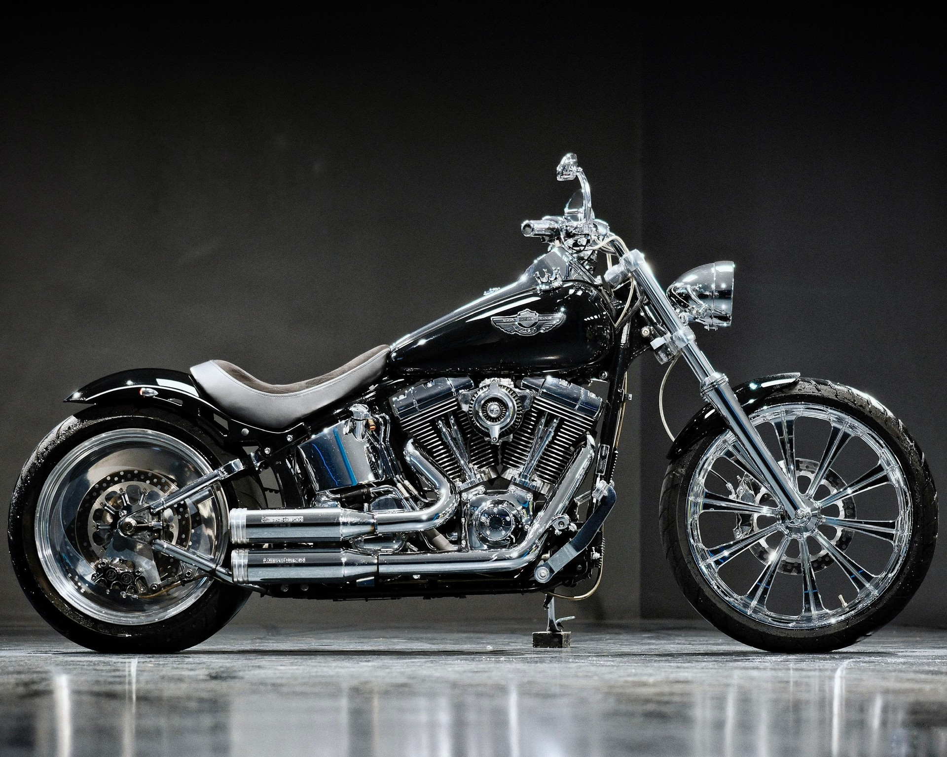 HARLEY-DAVIDSON FXSTD Deuce-image-1