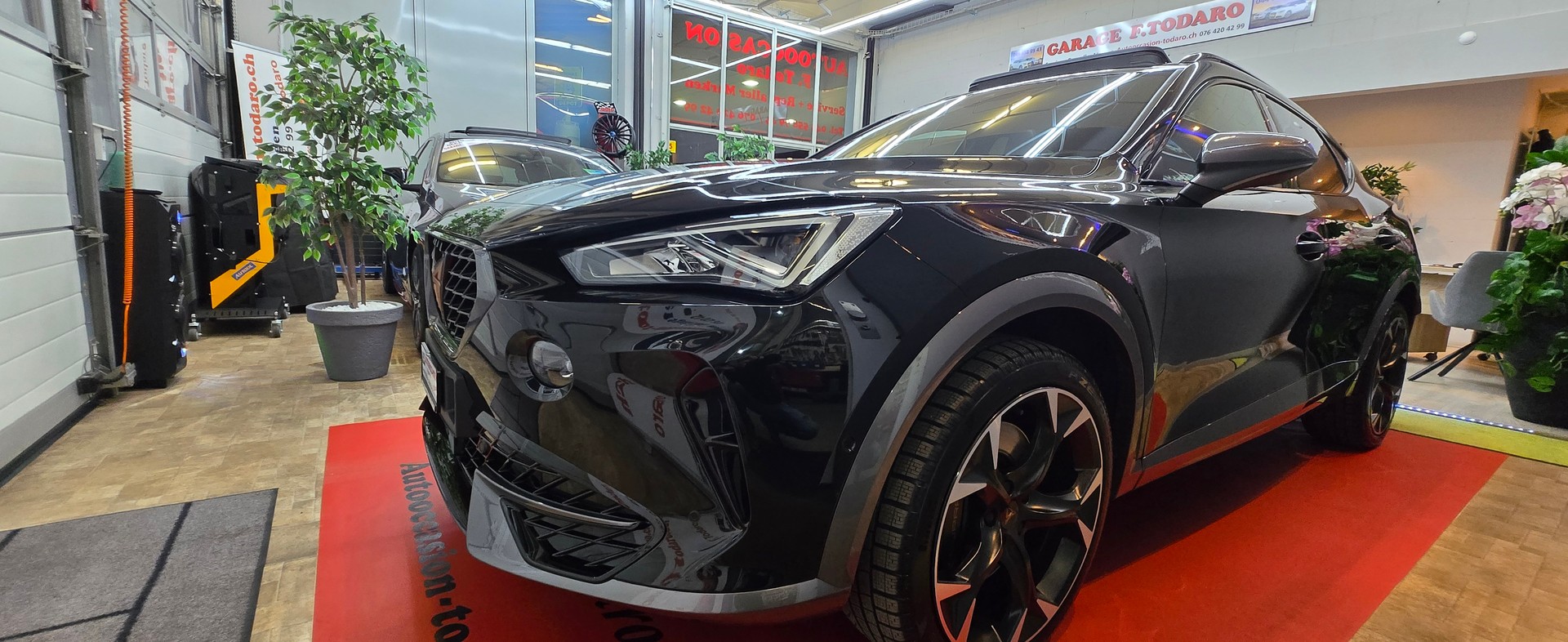 CUPRA Formentor 2.0TSI VZ 4Drive DSG Primero-image-4