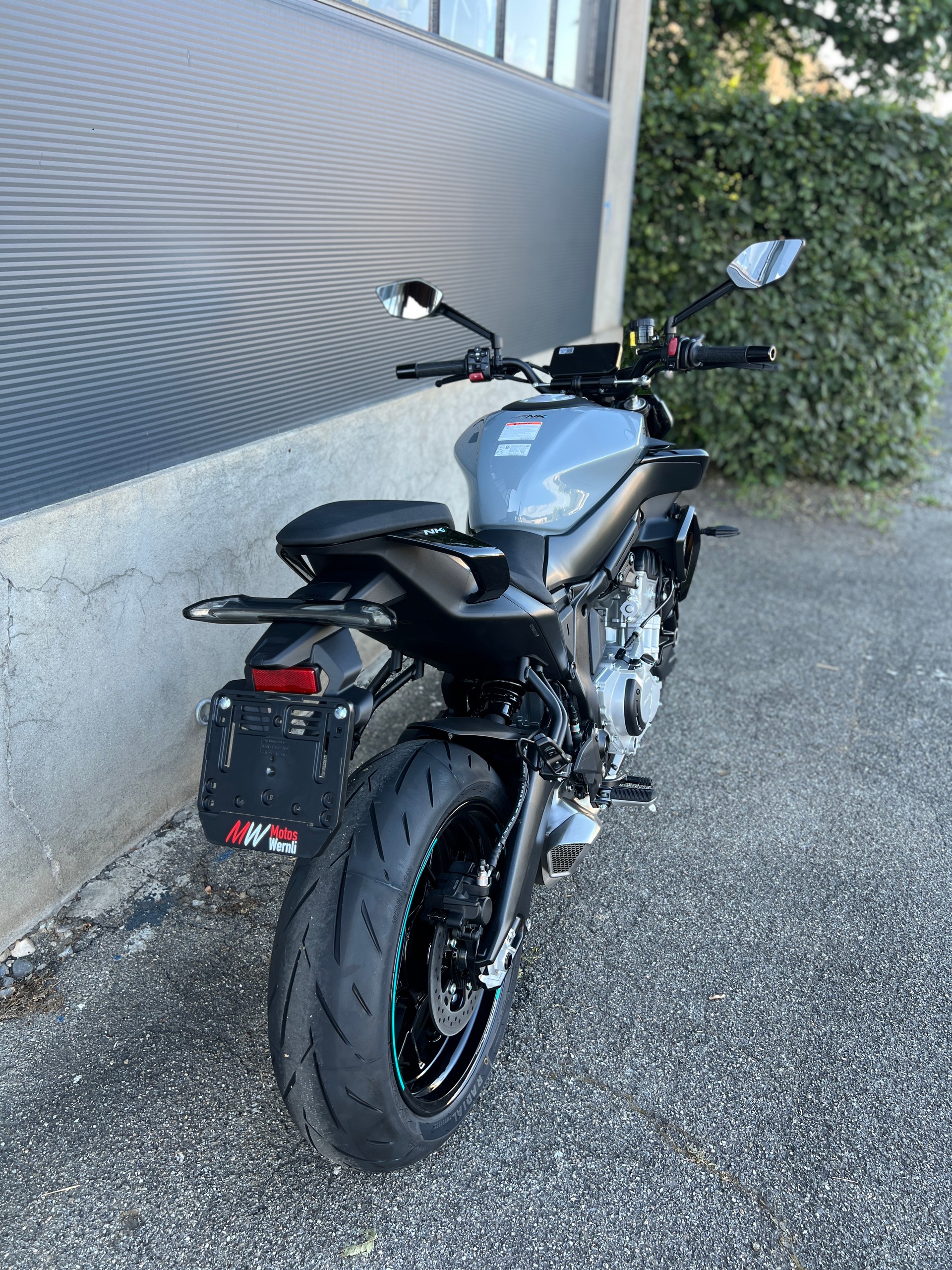 CF MOTO 675NK-image-11