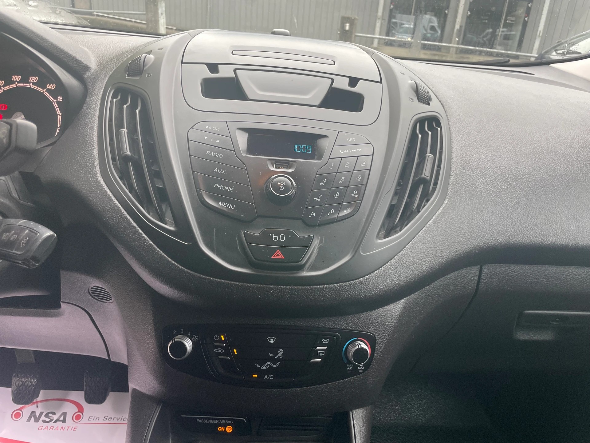 FORD Transit Courier Van 1.0 EcoBoost Trend * 02x Sitzplätze ** Klimaanlage ** 02x Airbeg ** Frisch Ab MFK-image-6