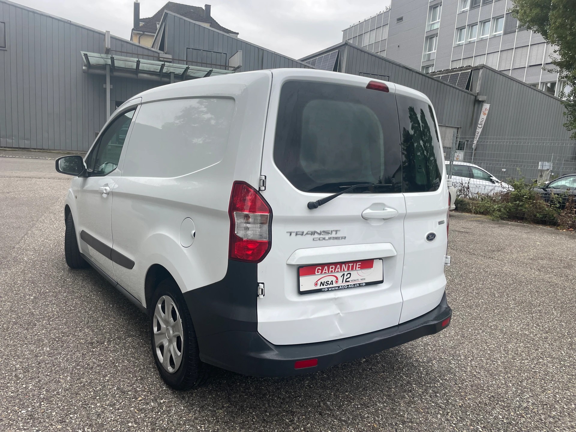 FORD Transit Courier Van 1.0 EcoBoost Trend * 02x Sitzplätze ** Klimaanlage ** 02x Airbeg ** Frisch Ab MFK-image-10