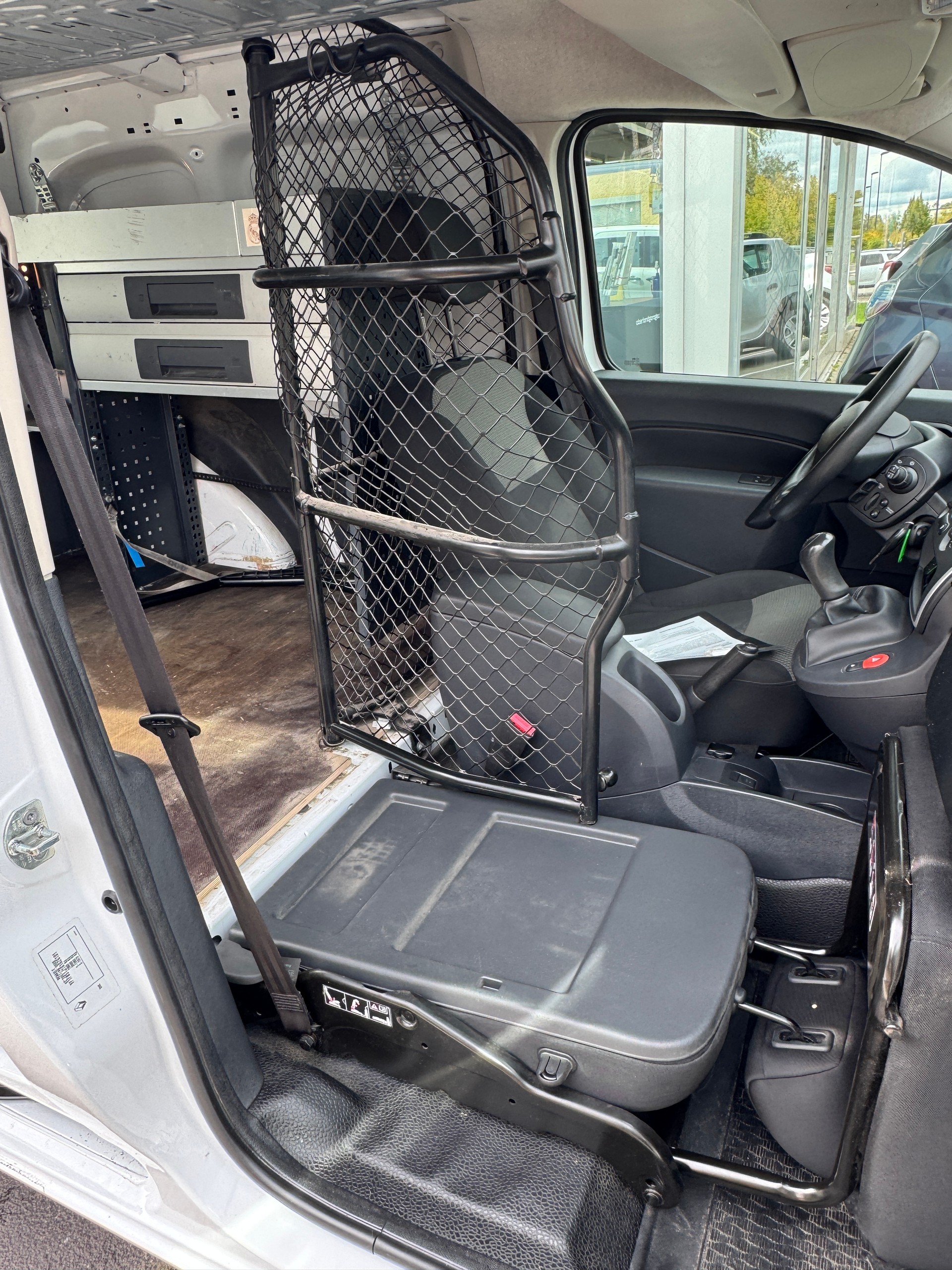 RENAULT Kangoo Medium dCi 90 ENERGY Business-image-7