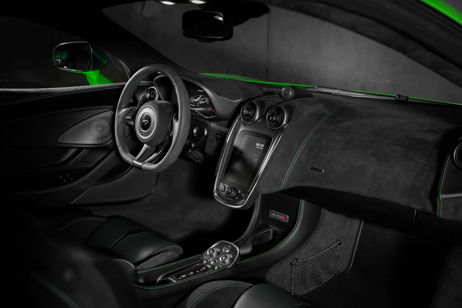 McLAREN 570S Coupé 3.8 V8 SSG-image-23