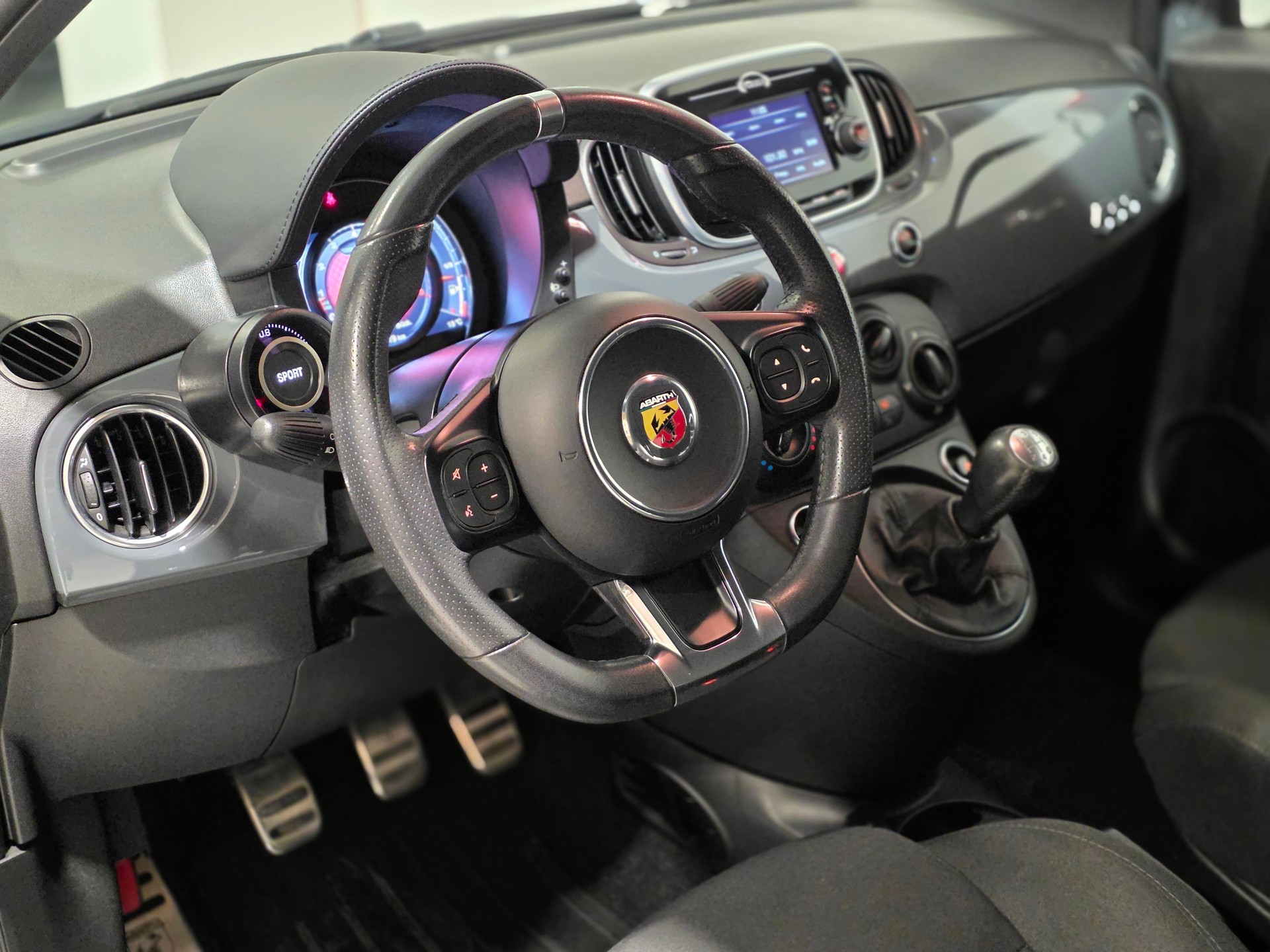 FIAT 595 1.4 16V Turbo Abarth-image-7