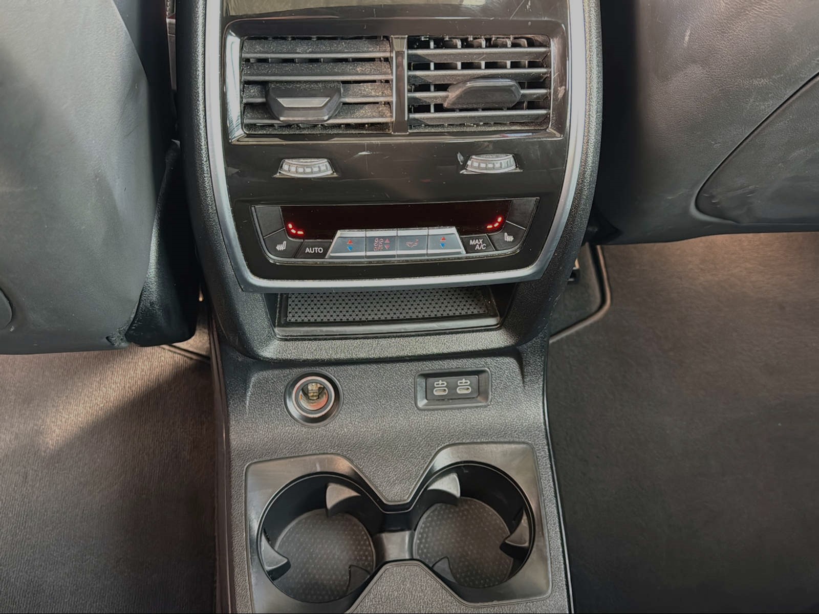 BMW X7 xDrive 48V 40d Steptronic-image-11