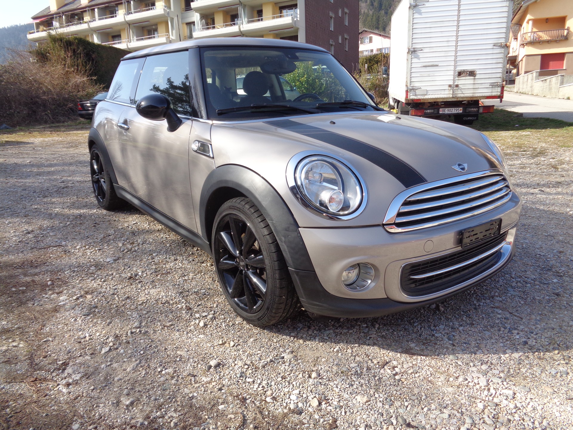 MINI Cooper-image-1