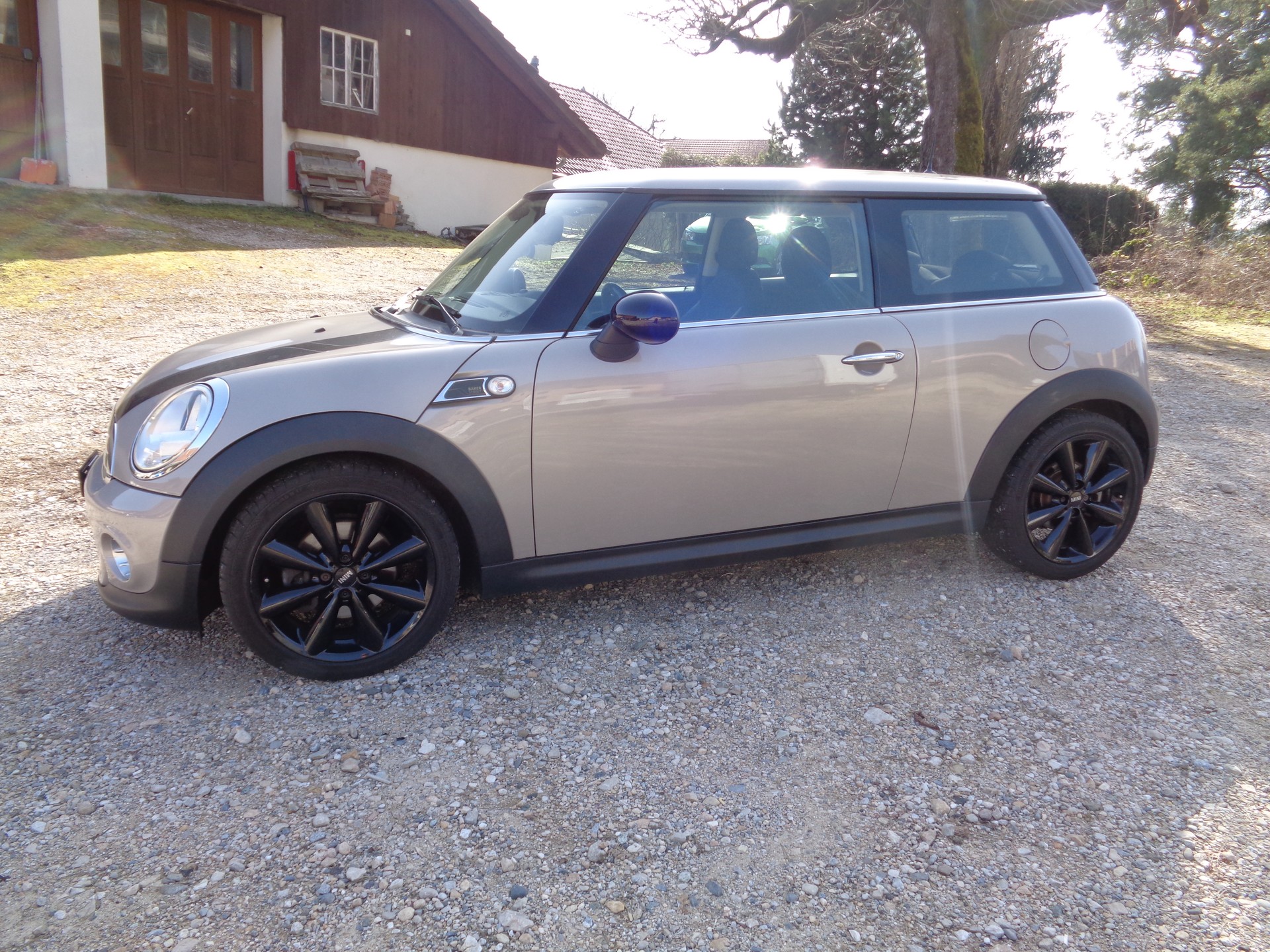 MINI Cooper-image-3