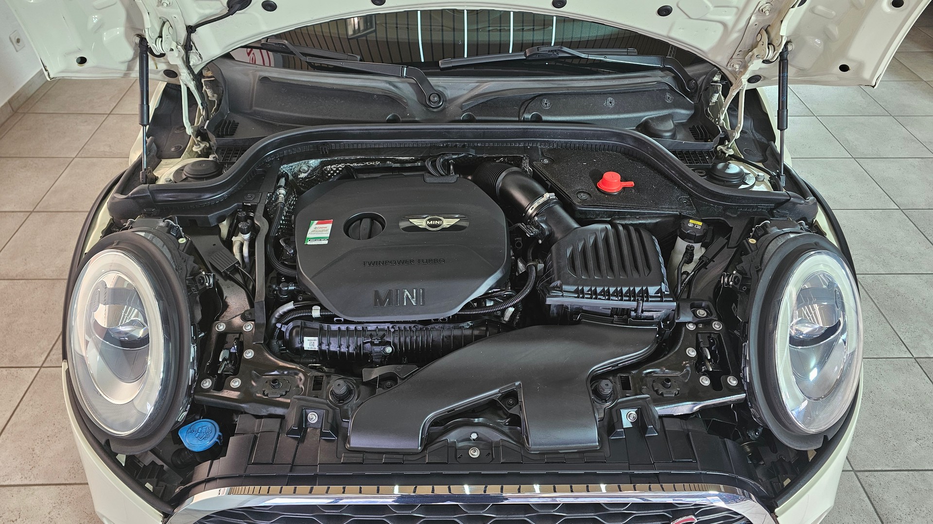 MINI Cooper S, FAHRZEUG IN EINEM TOP ZUSTAND, KLEINER STADTFLITZER, FRISCH AB MFK, 8-FACH BEREIFT-image-11