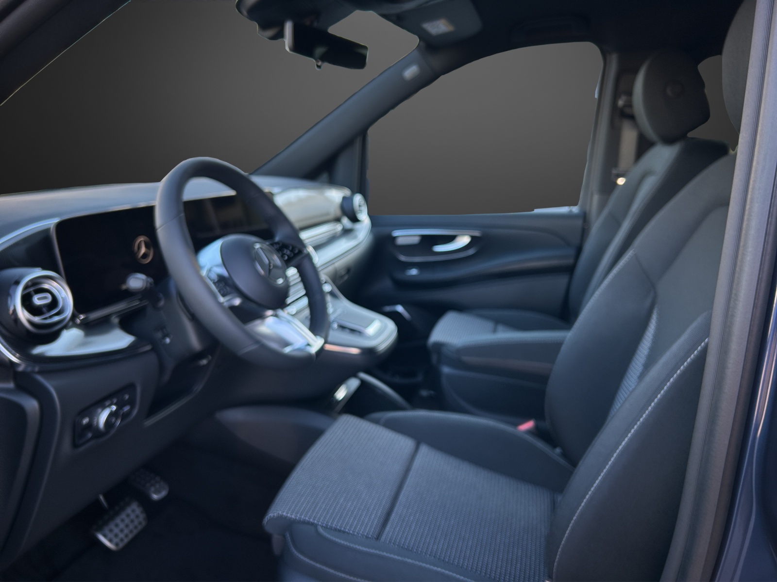 MERCEDES-BENZ V 300 d lang 4Matic 9G-Tronic-image-9