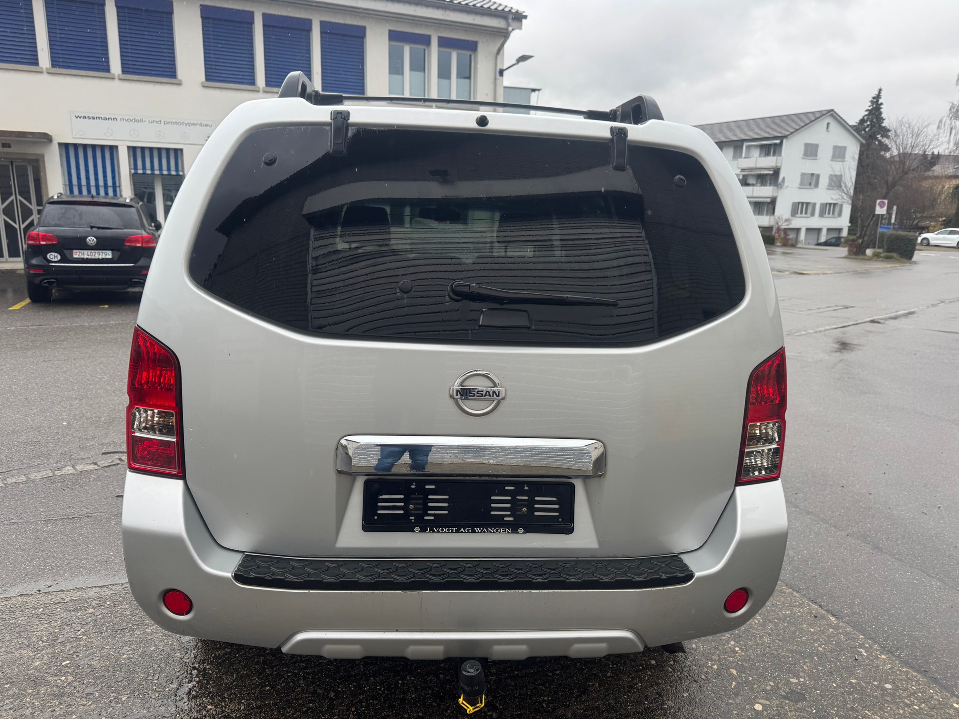 NISSAN Pathfinder 2.5 dCi LE Automatic-image-5
