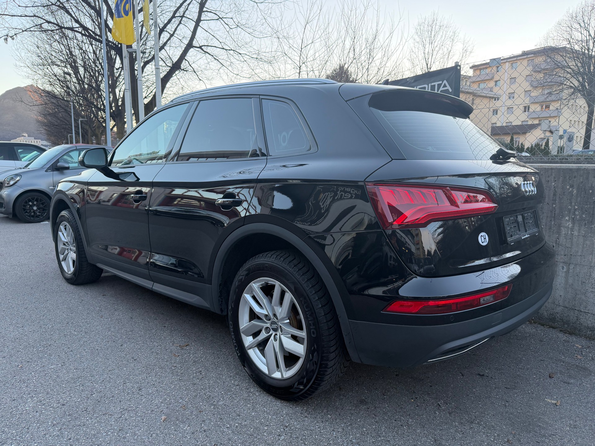 AUDI Q5 2.0 TDI quattro S-tronic-image-3