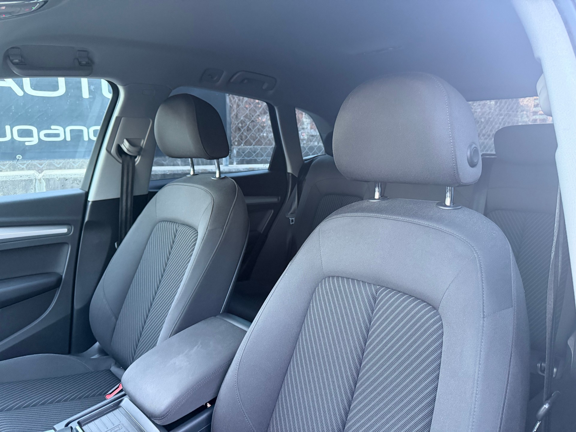 AUDI Q5 2.0 TDI quattro S-tronic-image-9