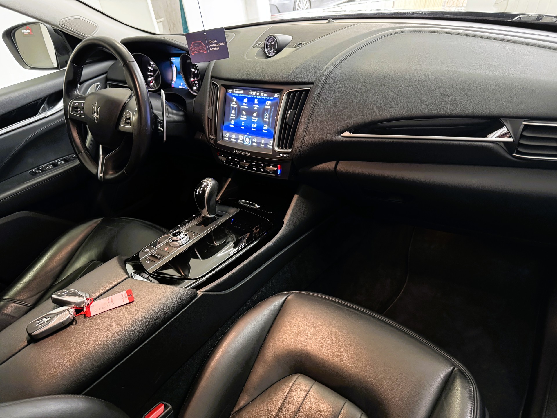 MASERATI Levante S Granlusso-image-7