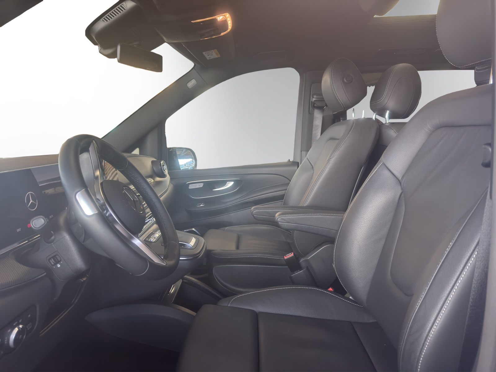 MERCEDES-BENZ V 300 lang 9G-Tronic-image-5