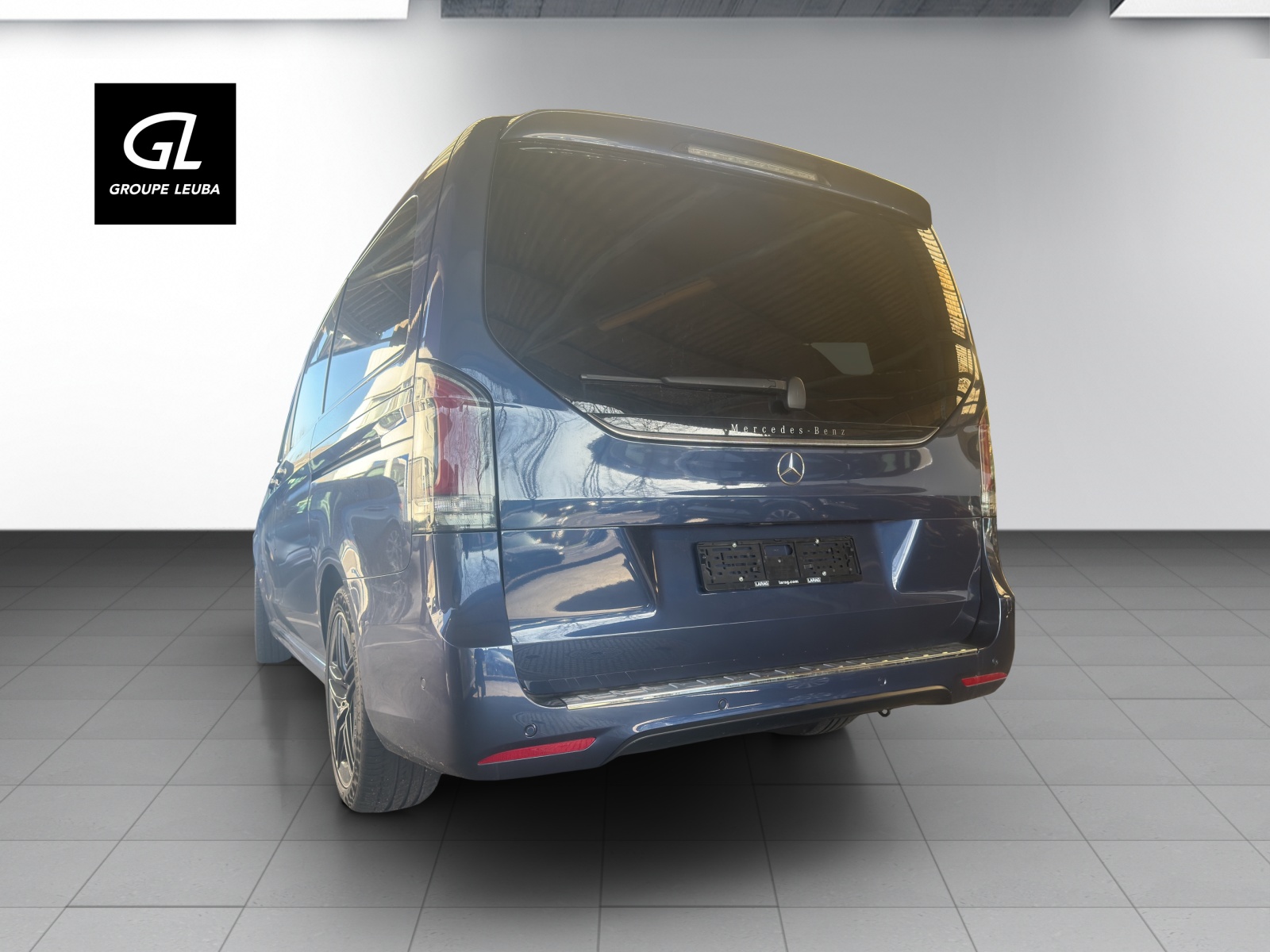 MERCEDES-BENZ V 300 lang 9G-Tronic-image-4