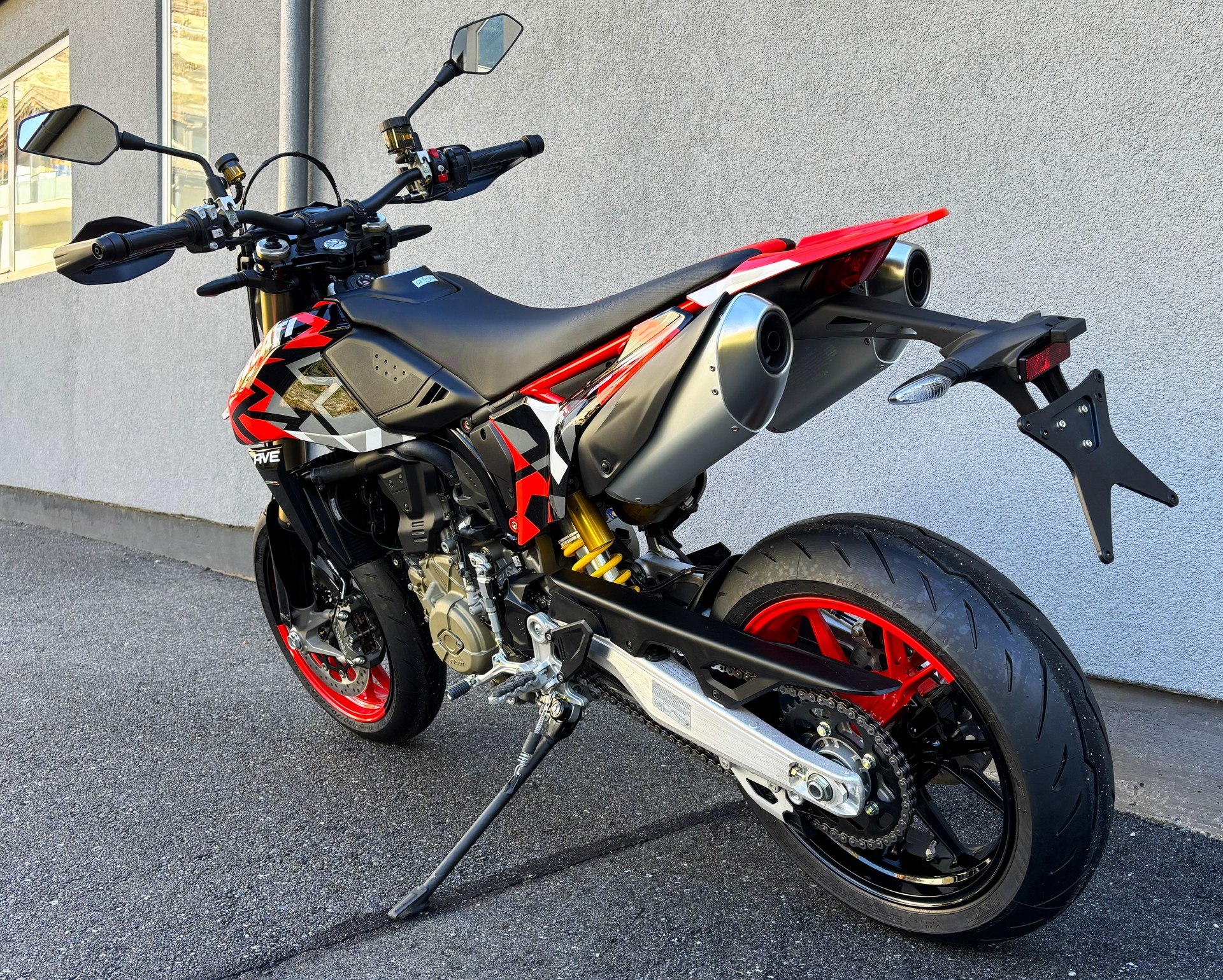DUCATI Hypermotard 698 Mono RVE-image-4