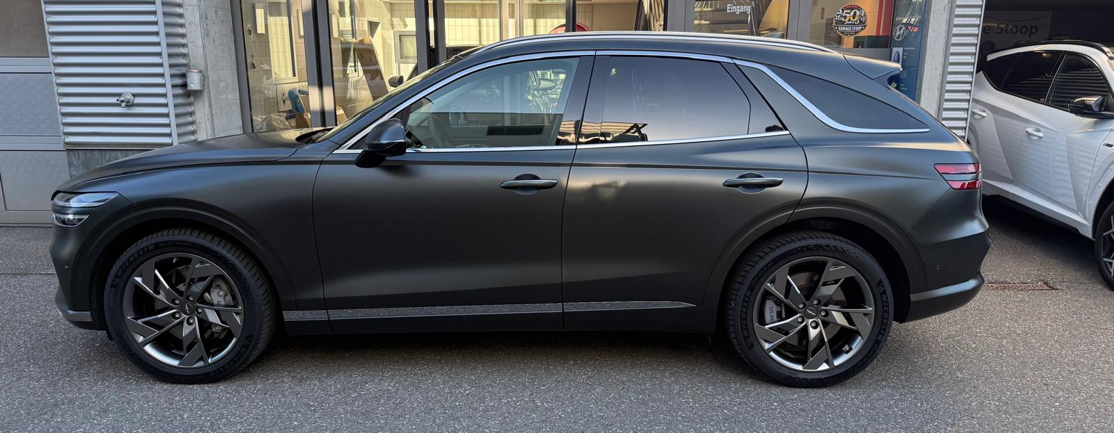 GENESIS GV70 Dual Motor Sport AWD-image-1