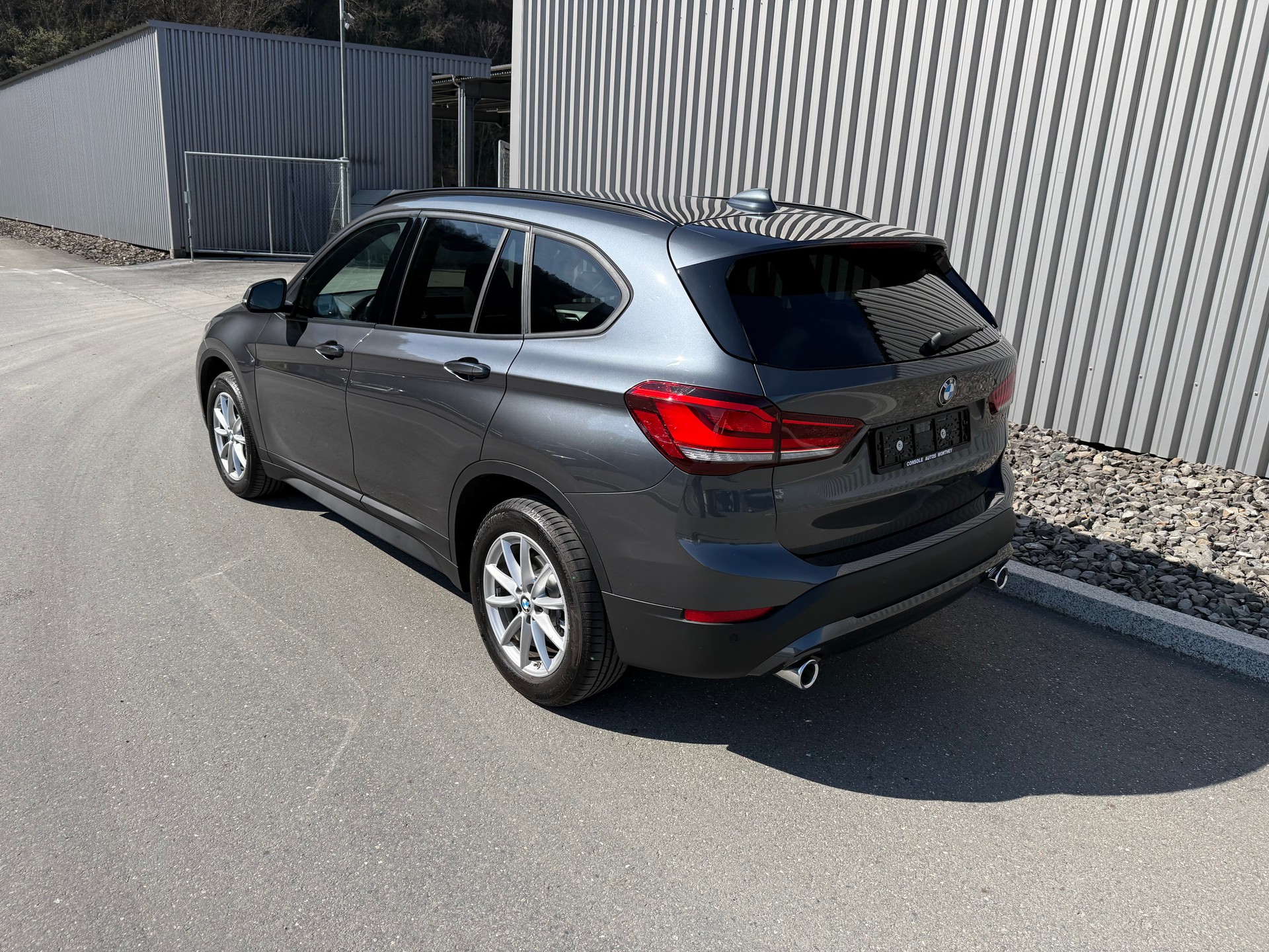 BMW X1 xDrive 18d xLine Steptronic 1350 Kilomètres CERTIFIÉS-image-2