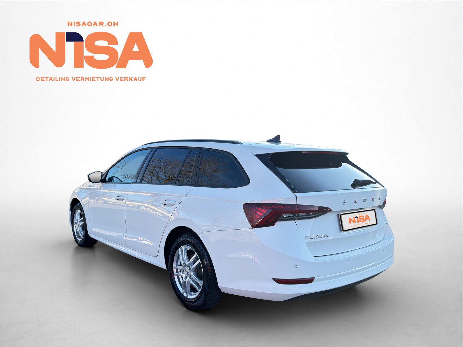 SKODA Octavia Combi 2.0 TDI DSG Ambition 4x4-showroom-element-3