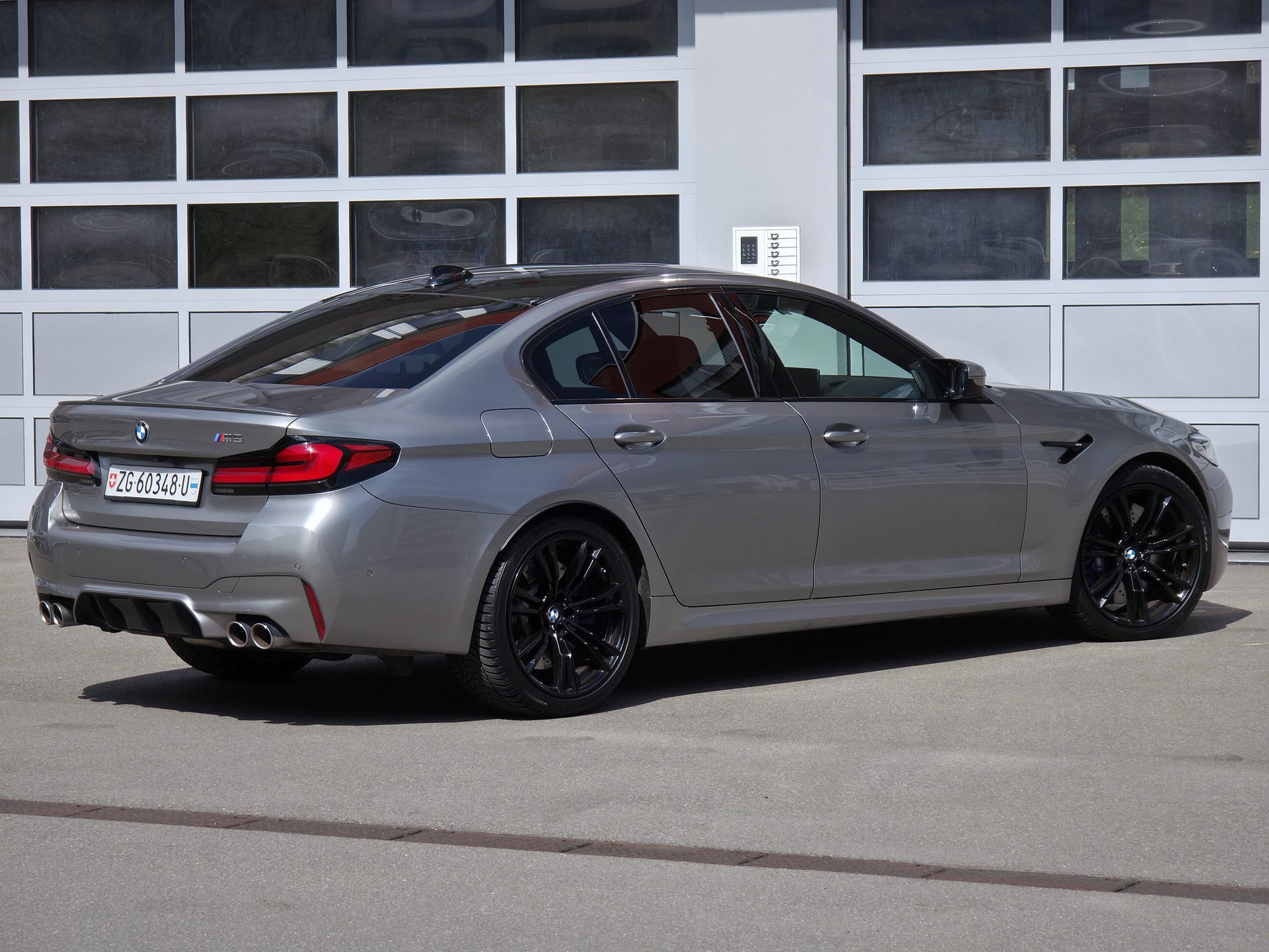 BMW M5 xDrive Drivelogic *Facelift*-image-9