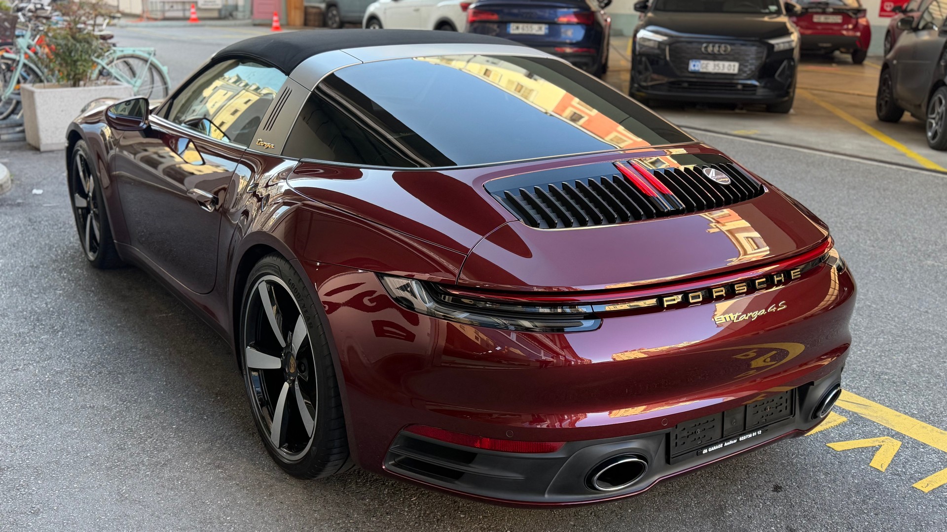 PORSCHE 911 Targa 4S Heritage Design Edition PDK-image-3
