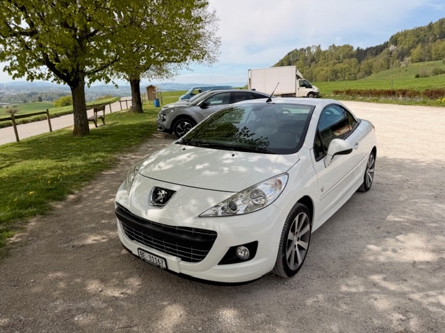 PEUGEOT 207 CC 1.6 16V Roland Garros-image-6