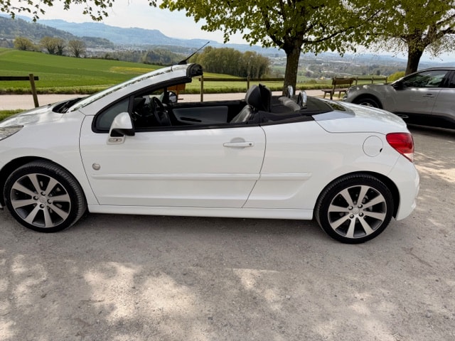 PEUGEOT 207 CC 1.6 16V Roland Garros