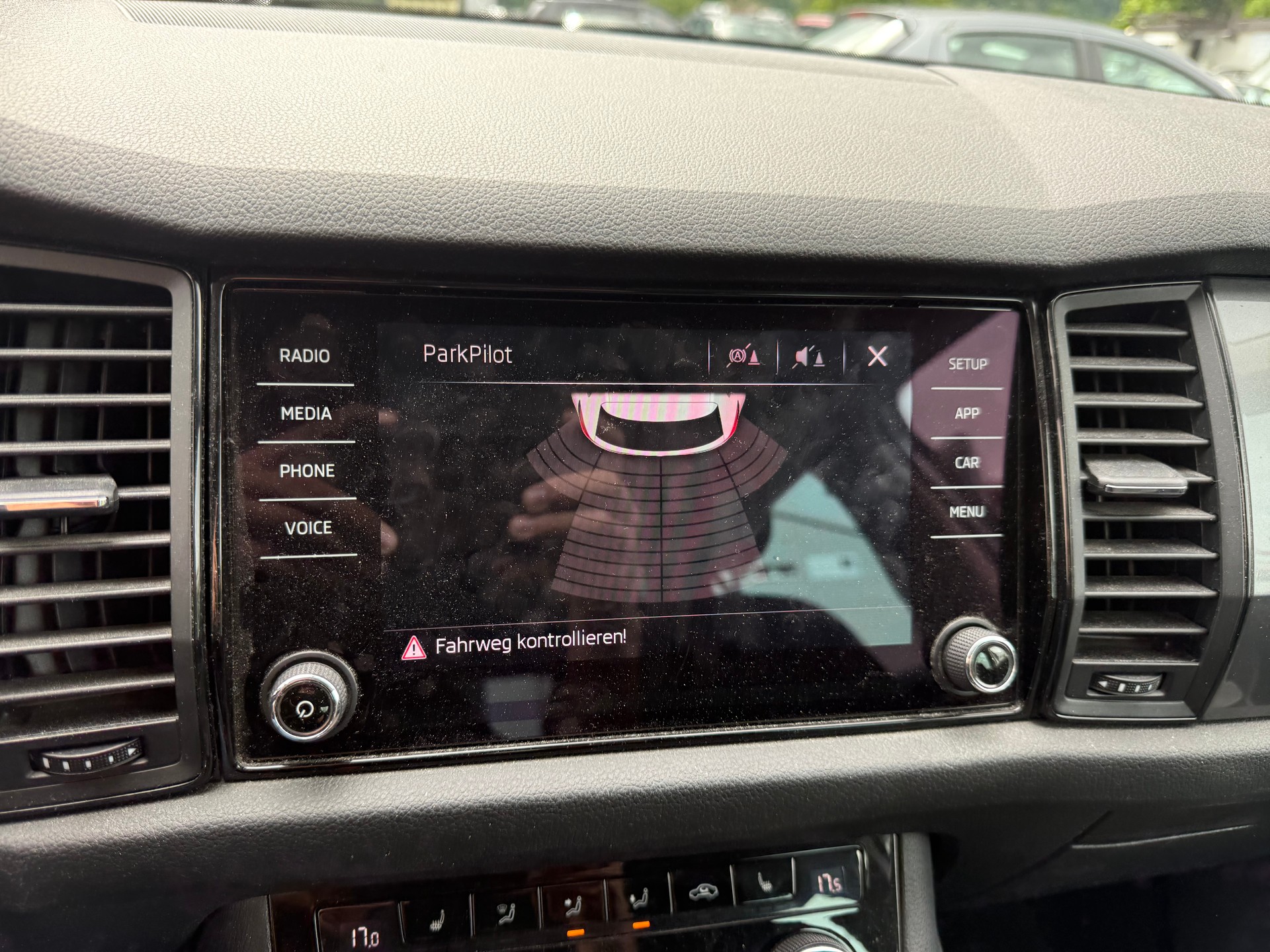 SKODA Kodiaq 1.4 TSI ACT Active 4x4-image-9